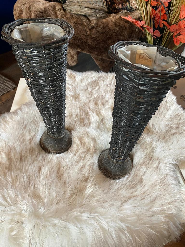 2 riet met metalen vazen, Huis en Inrichting, Woonaccessoires | Vazen, Overige materialen, Overige kleuren, Ophalen of Verzenden