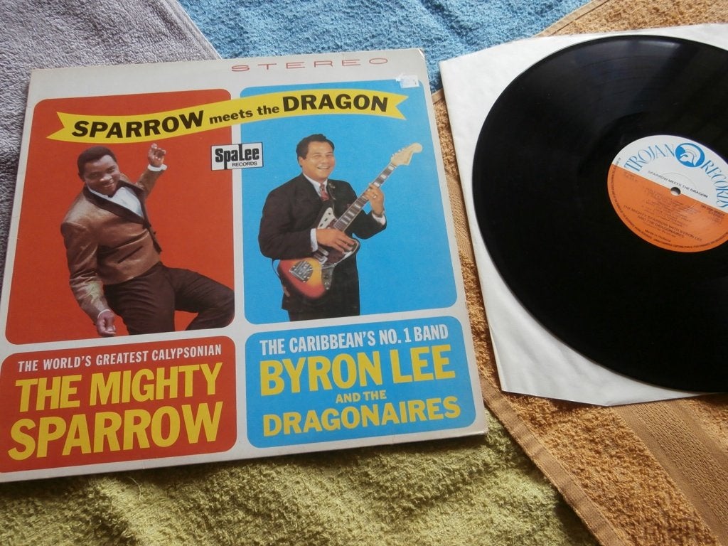 LP - Mighty Sparrow & Byron Lee - Sparrow Meets The Dragon., LP, Pop, Zo goed als nieuw, Fotohoes