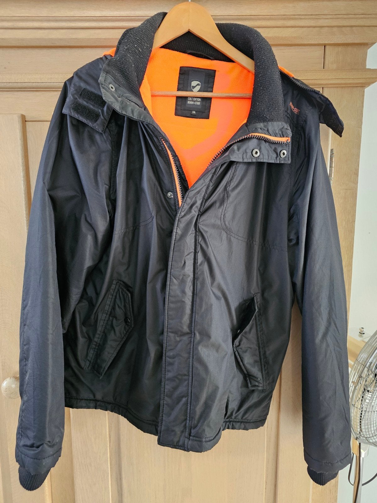 Denim+Stuff winterjas XXL - Zwart met oranje voering, Zwart, Overige maten, Ophalen of Verzenden, Zo goed als nieuw