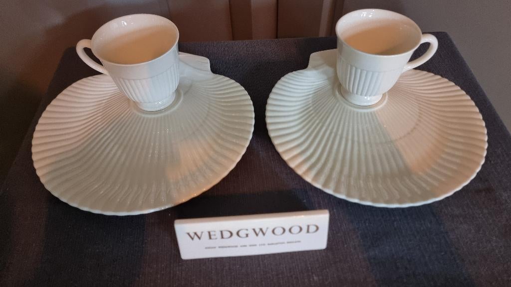 Uniek schelpbord + origineel kopje 9 sets snack plates, Ophalen of Verzenden, Zo goed als nieuw, Wedgwood, Kop(pen) en/of Schotel(s)