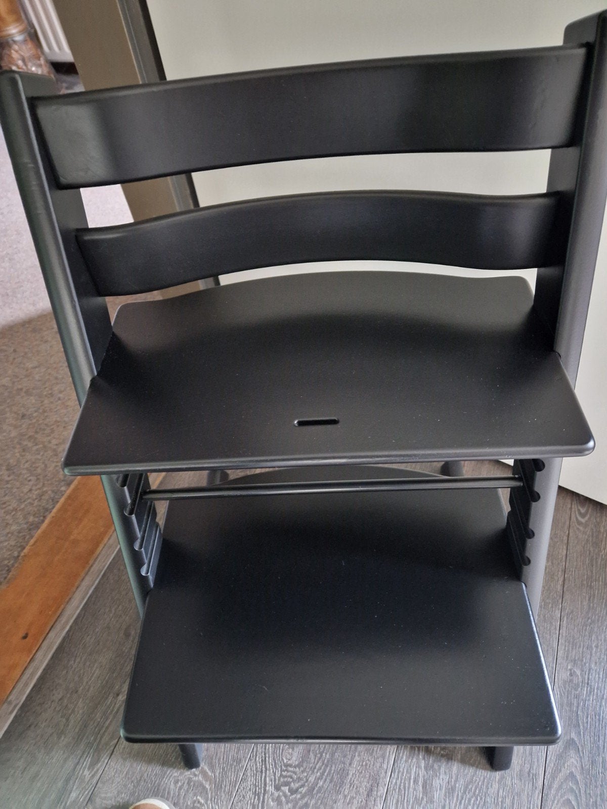 Stokke Tripp Trapp stoel zijdeglans zwart, Ophalen of Verzenden, Gebruikt, Meegroeistoel