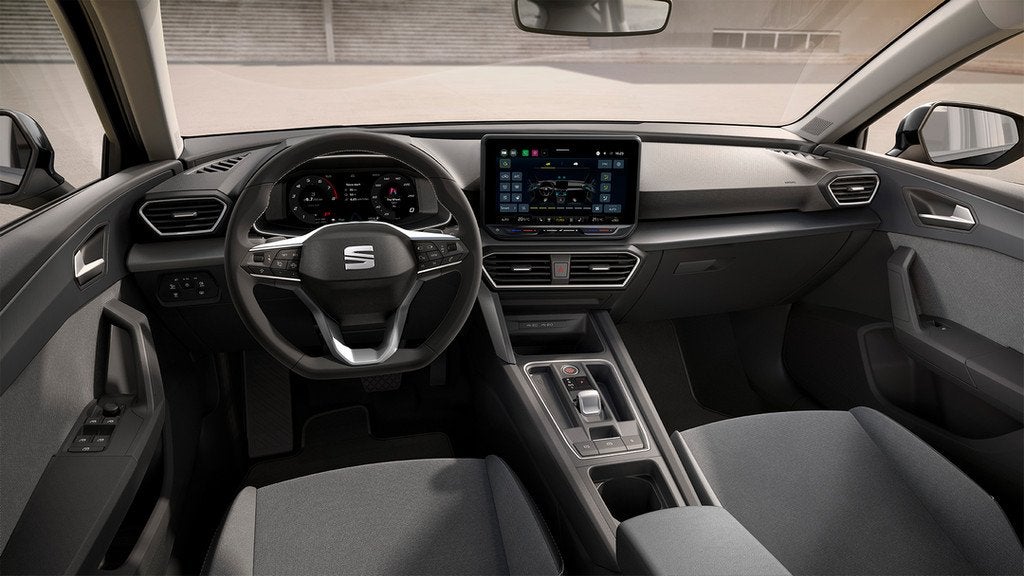 SEAT Leon Sportstourer 1.5 TSI e-Hybrid Style 204 PK | Parke, Auto's, Seat, Stof, 4 cilinders, Plug-in hybride, Nieuw
