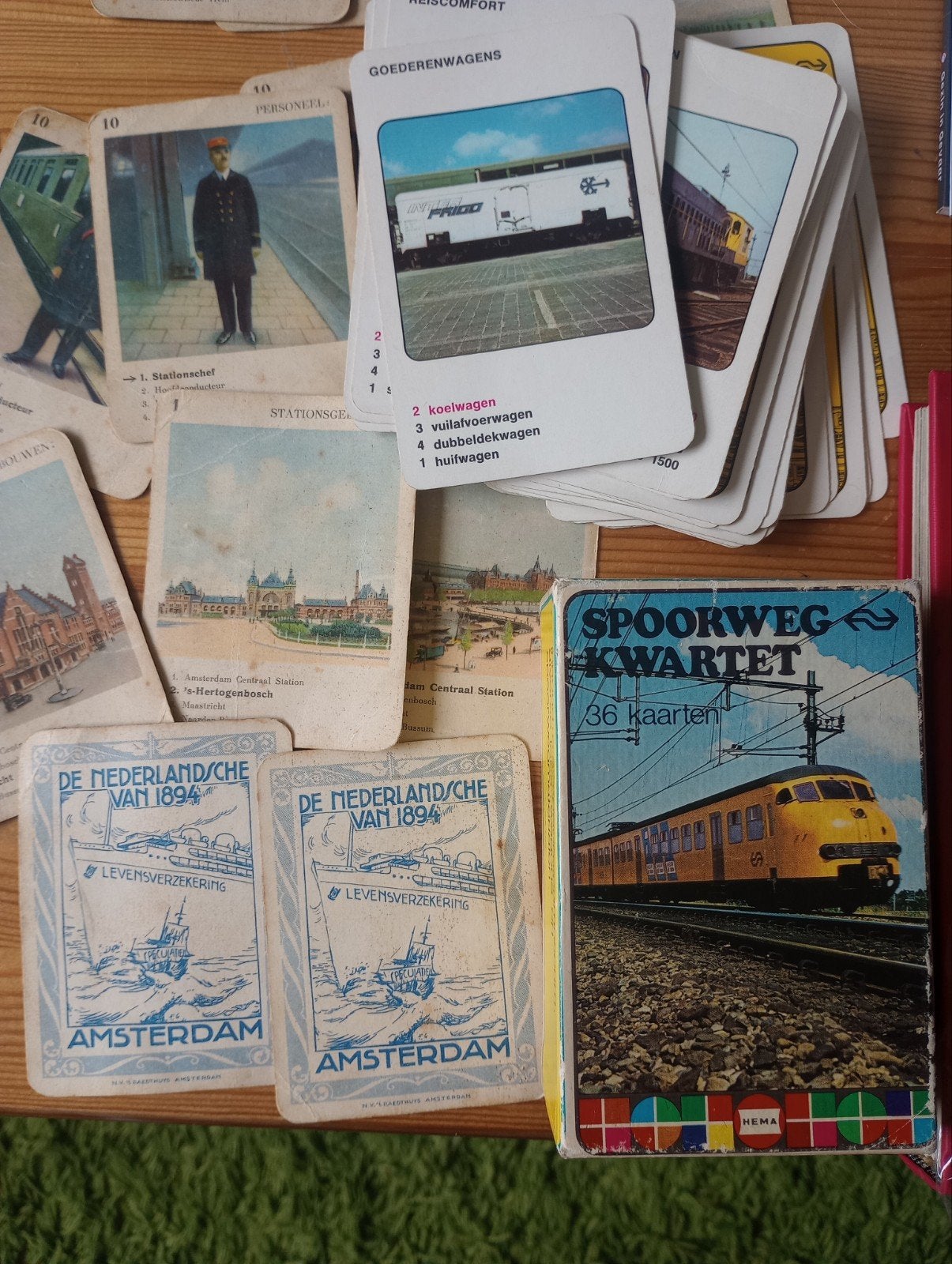 1 Spoorwegkwartet en 1 Vintage spoorwegkwartet met treinen, Ophalen of Verzenden, Gebruikt, Trein, Overige typen