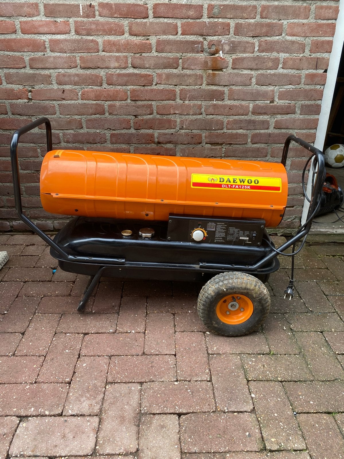 Daewoo DLT-FA125K Diesel Heater - Krachtige Werkplaatskachel, Ophalen, 30 tot 80 cm, Gebruikt, Kachel