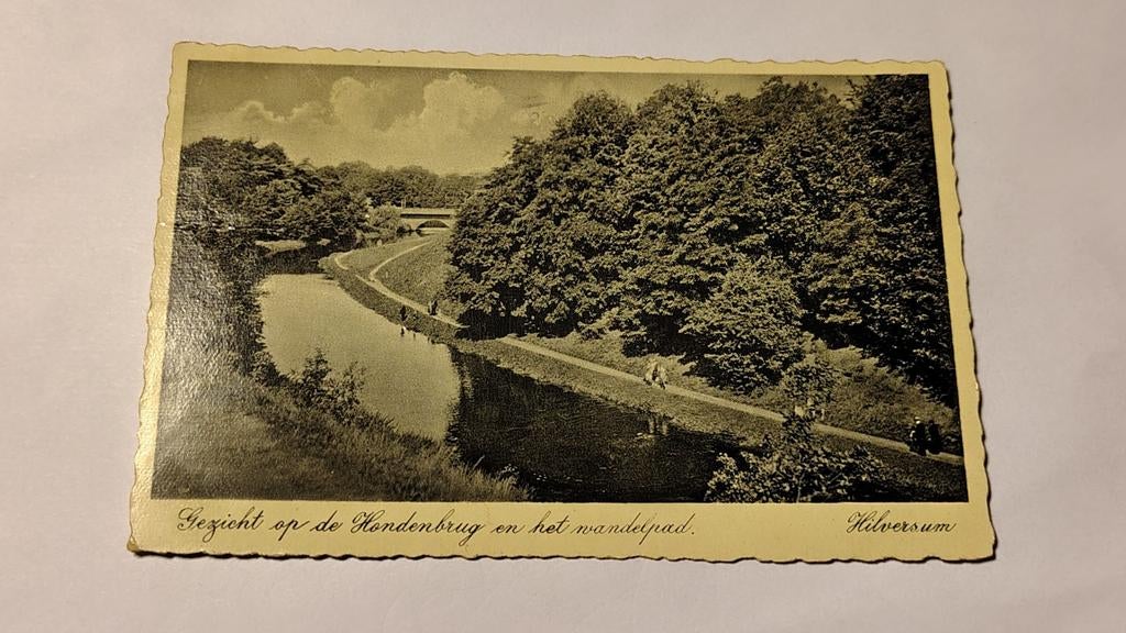 Hilversum Gezicht op de Hondenbrug en het wandelpad., Verzamelen, Ophalen of Verzenden, Noord-Holland