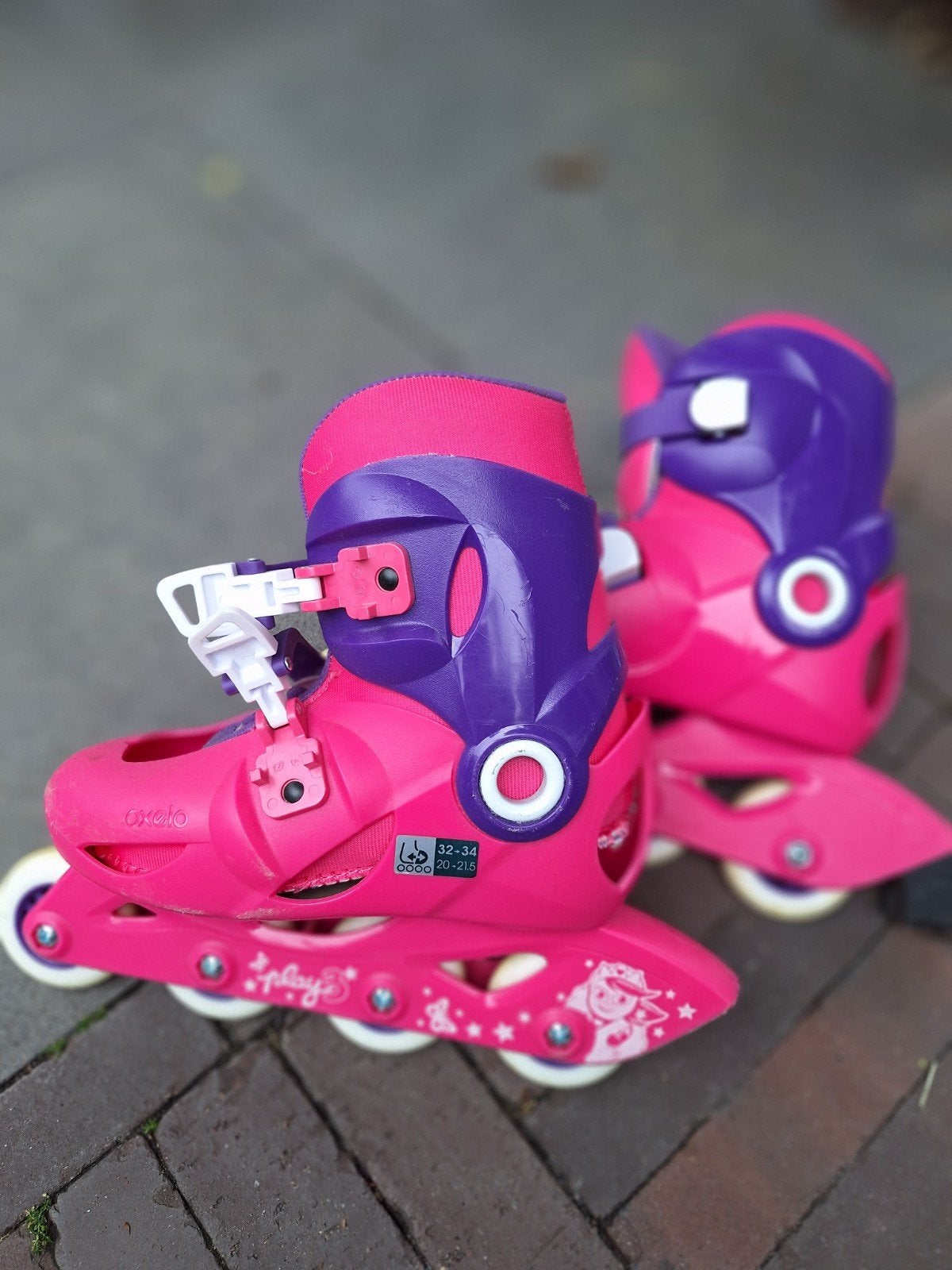 Skeelers | Skates Decathlon 32-34, Ophalen of Verzenden, Verstelbaar, Gebruikt, Kinderen