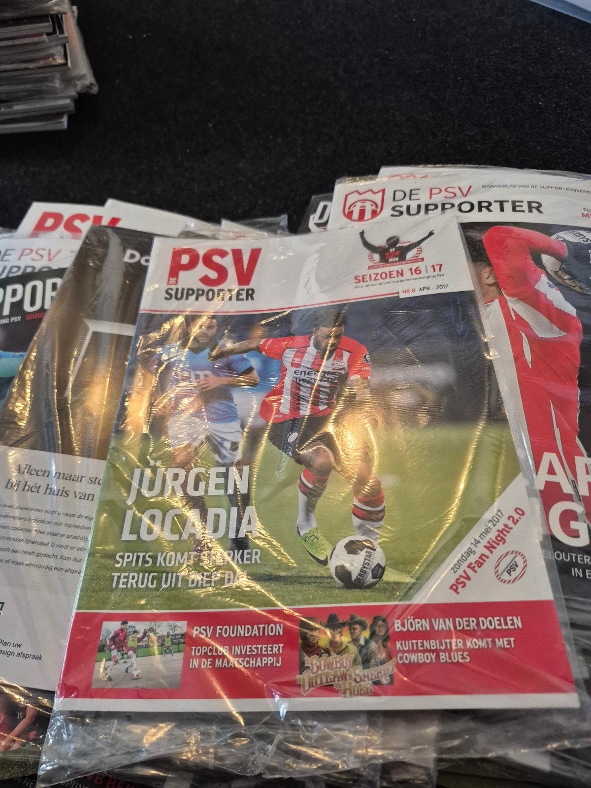 PSV Supportersbladen - ruim 90 stuks, veel nog nieuw, Ophalen of Verzenden, Zo goed als nieuw
