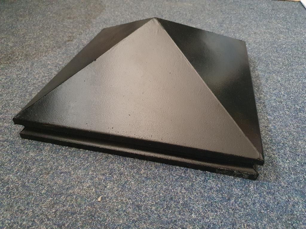 Paalmutsen met sierrand 44x44 cm zwart gecoat beton, Tuin en Terras, Ophalen of Verzenden, Nieuw, Overige materialen, Overige typen