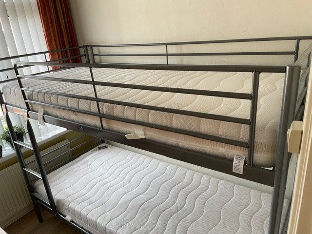 Ikea Svärta stapelbed, Ophalen, 90 cm, 160 tot 180 cm, Tweepersoons