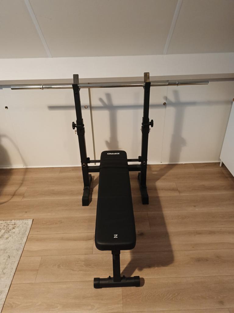 Zipro Core  Bench press bank plus stang, Ophalen, Zo goed als nieuw, Buik, Fitnessbank