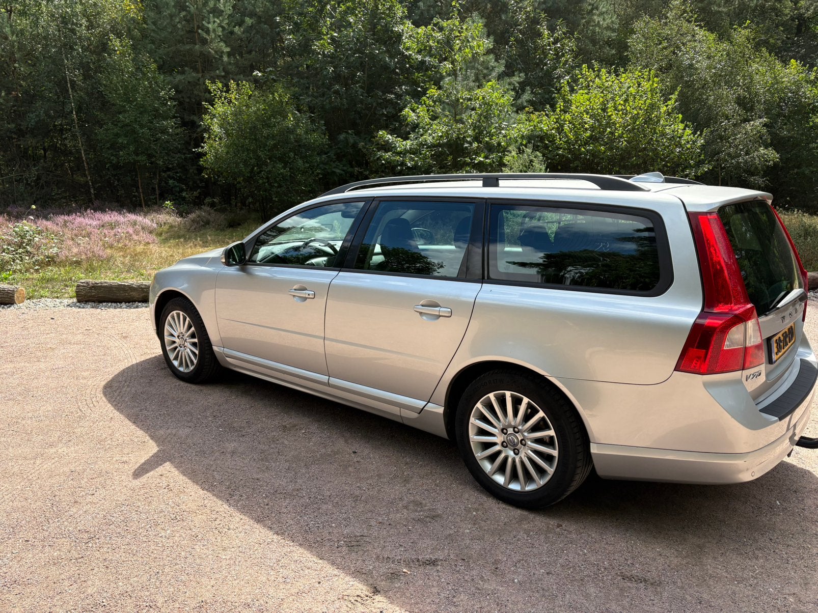 Volvo V70 2.5 T 147KW 2008 Grijs, Voorwielaandrijving, 1800 kg, Zwart, 2521 cc