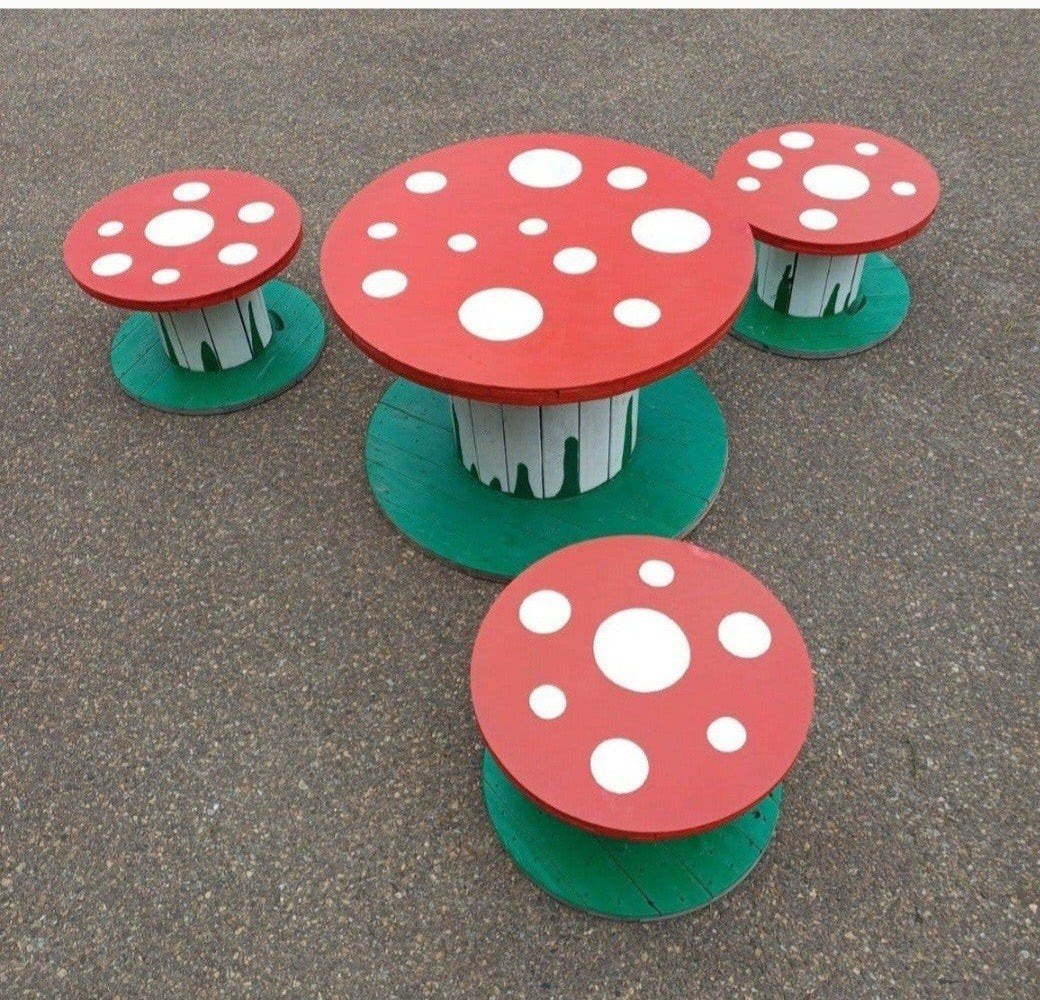 Paddenstoel kinder tuintafel, picknickset, speeltafel, Ophalen, Gebruikt, Versiering, Fantasy