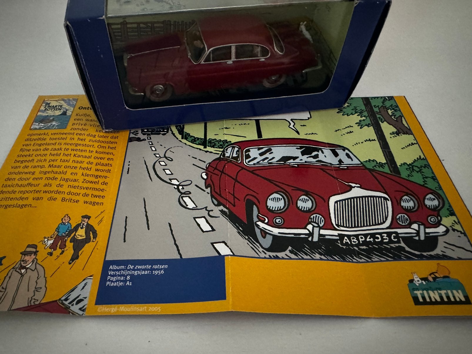 Kuifje auto 1:43 de jaguar van dr müller uit zwarte rosten, Ophalen of Verzenden, Kuifje, Zo goed als nieuw, Beeldje of Figuurtje