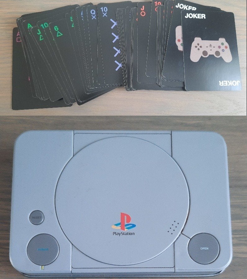 blikje met playStation speelkaarten, Een of twee spelers, Ophalen of Verzenden, Gebruikt, Sony