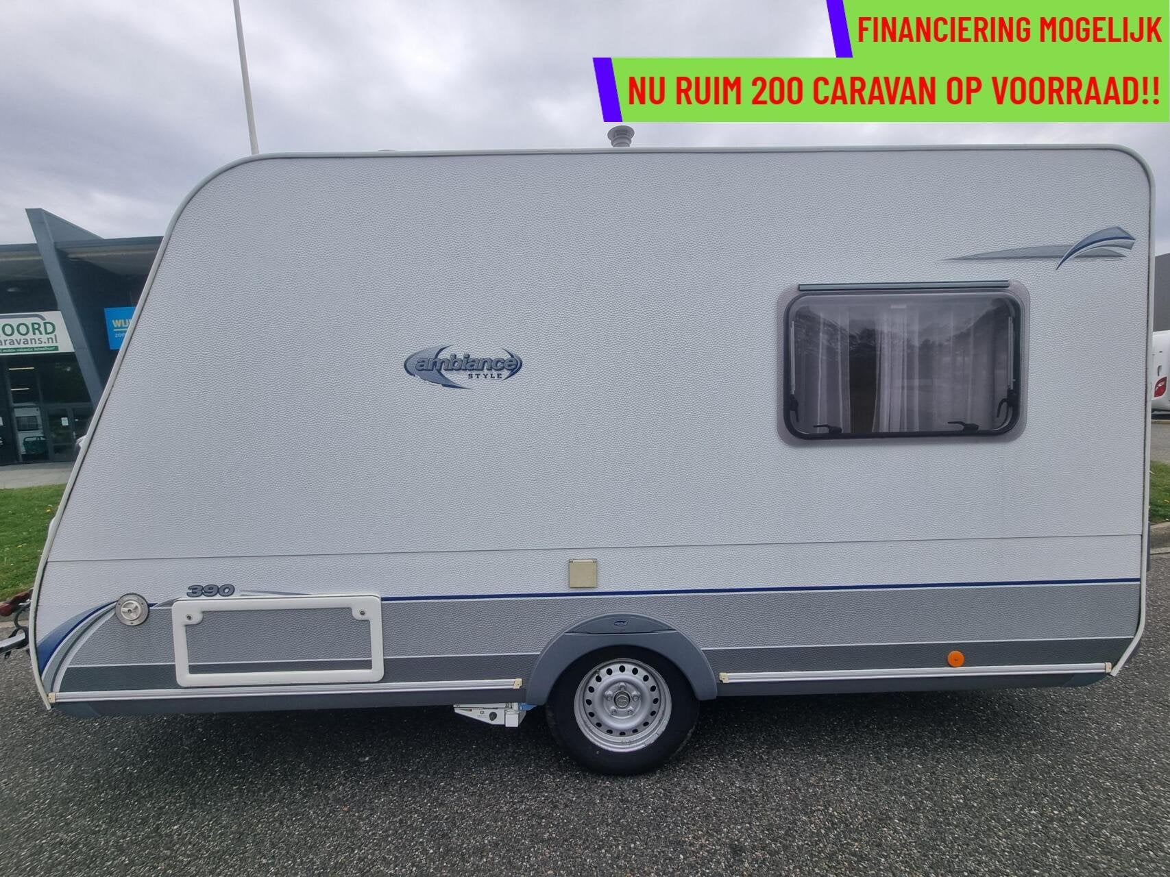 CARAVELAIR AMBIANCE STYLE 390 VOORTENT+ZAKLUIFEL+LICHTGEWICH, Caravans en Kamperen, Caravans, Bedrijf, 750 - 1000 kg, 5 tot 6 meter