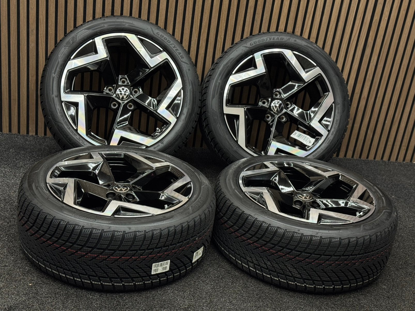 NIEUW! Originele 18 inch VW Passat Coventry 5x112 Goodyear, Auto-onderdelen, Banden en Velgen, Ophalen, 18 inch, ., Banden en Velgen