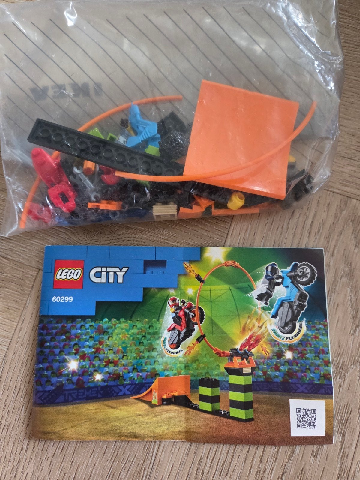 Lego City Stuntz 60299 Stuntshow Dubbele Lus Compleet, Lego, Compleet, Ophalen of Verzenden, Complete set
