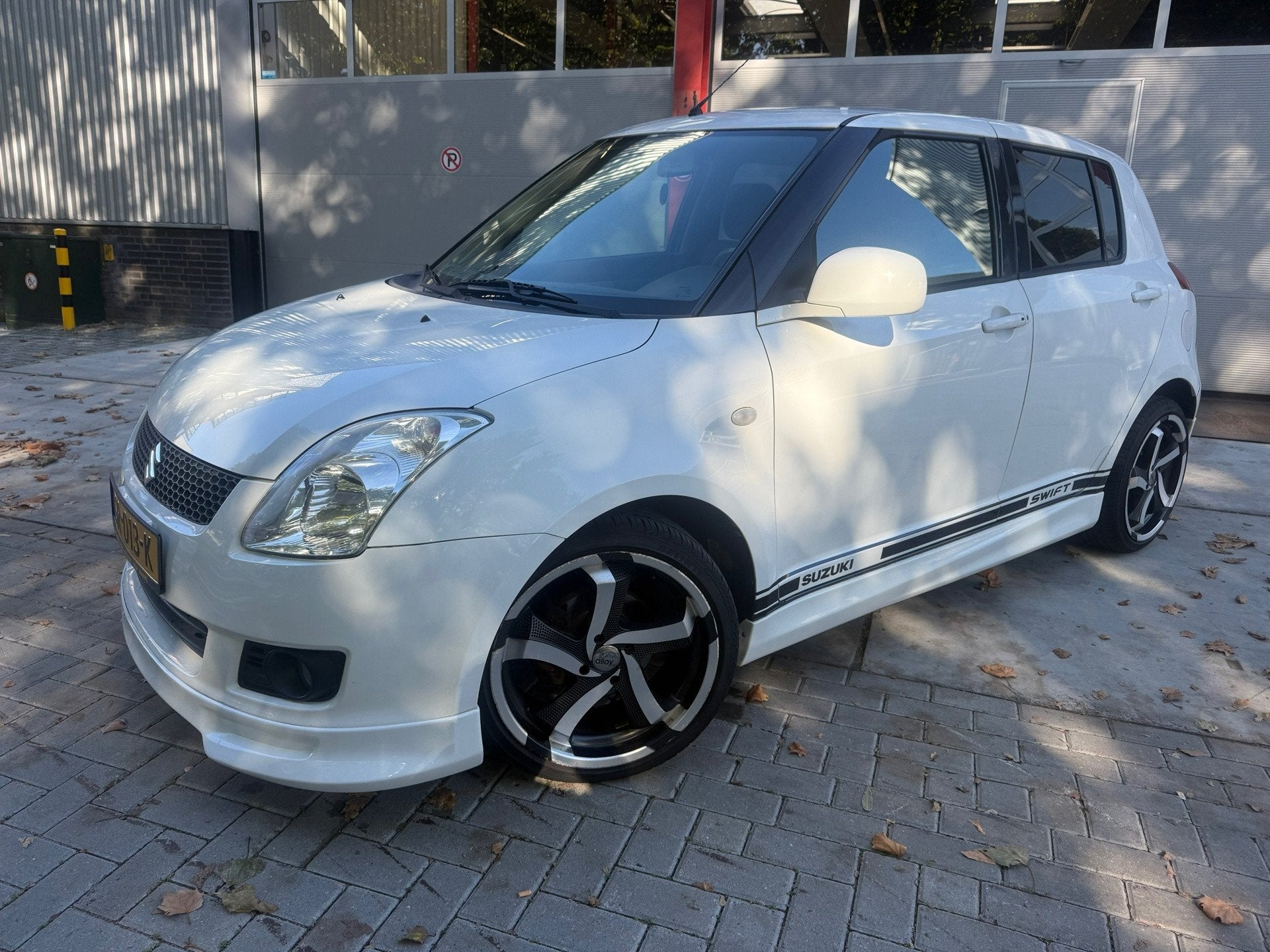 Suzuki Swift 1.5 Comfort, Voorwielaandrijving, 4 cilinders, 400 kg, Bedrijf