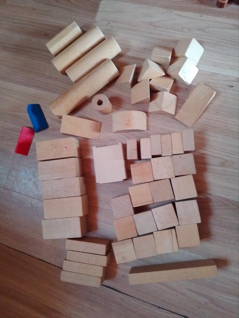 Houten bouwblokken, diverse vormen, Ophalen of Verzenden, Gebruikt