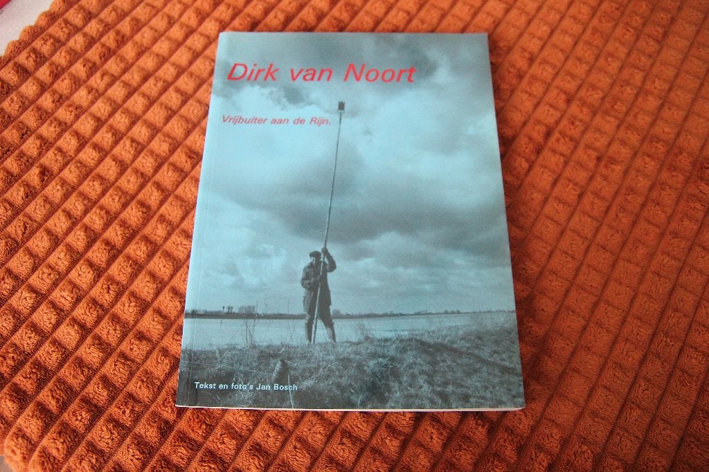 Dirk van Noort. Vrijbuiter aan de Rijn, Ophalen of Verzenden, Zo goed als nieuw
