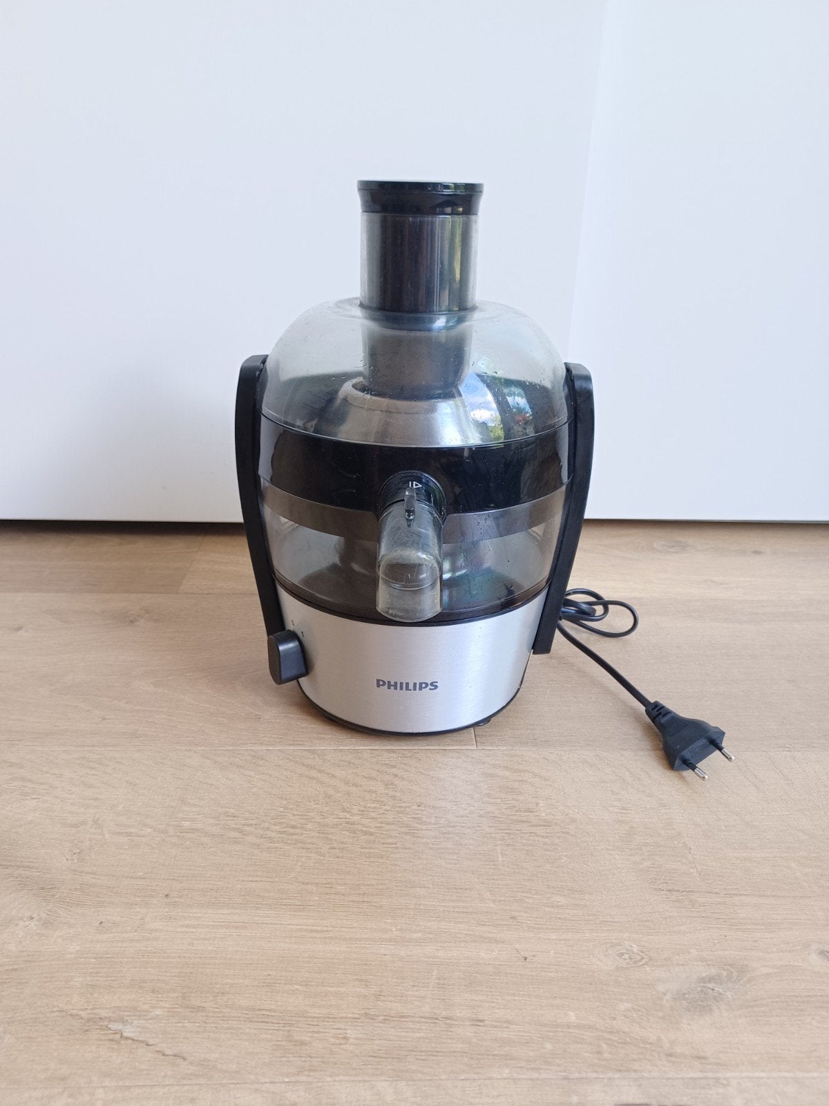 Philips HR1836 Sapcentrifuge - Compact en Krachtig, Ophalen of Verzenden, Gebruikt, Elektrisch, Sapcentrifuge