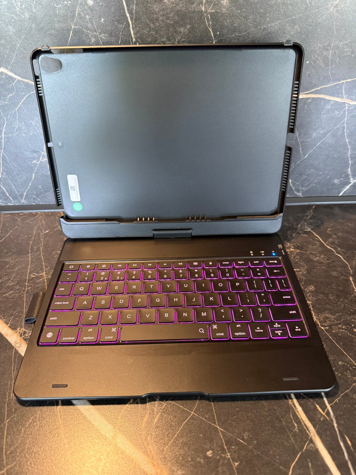 Accezz Toetsenbord Qwerty iPad 7-8-9-10,5”, Ophalen, Zo goed als nieuw, 11 inch, Bescherming voor- en achterkant