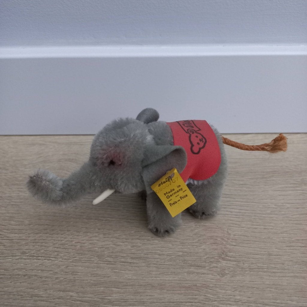 Oud Steiff olifantje., Ophalen of Verzenden, Gebruikt, Overige typen, Steiff