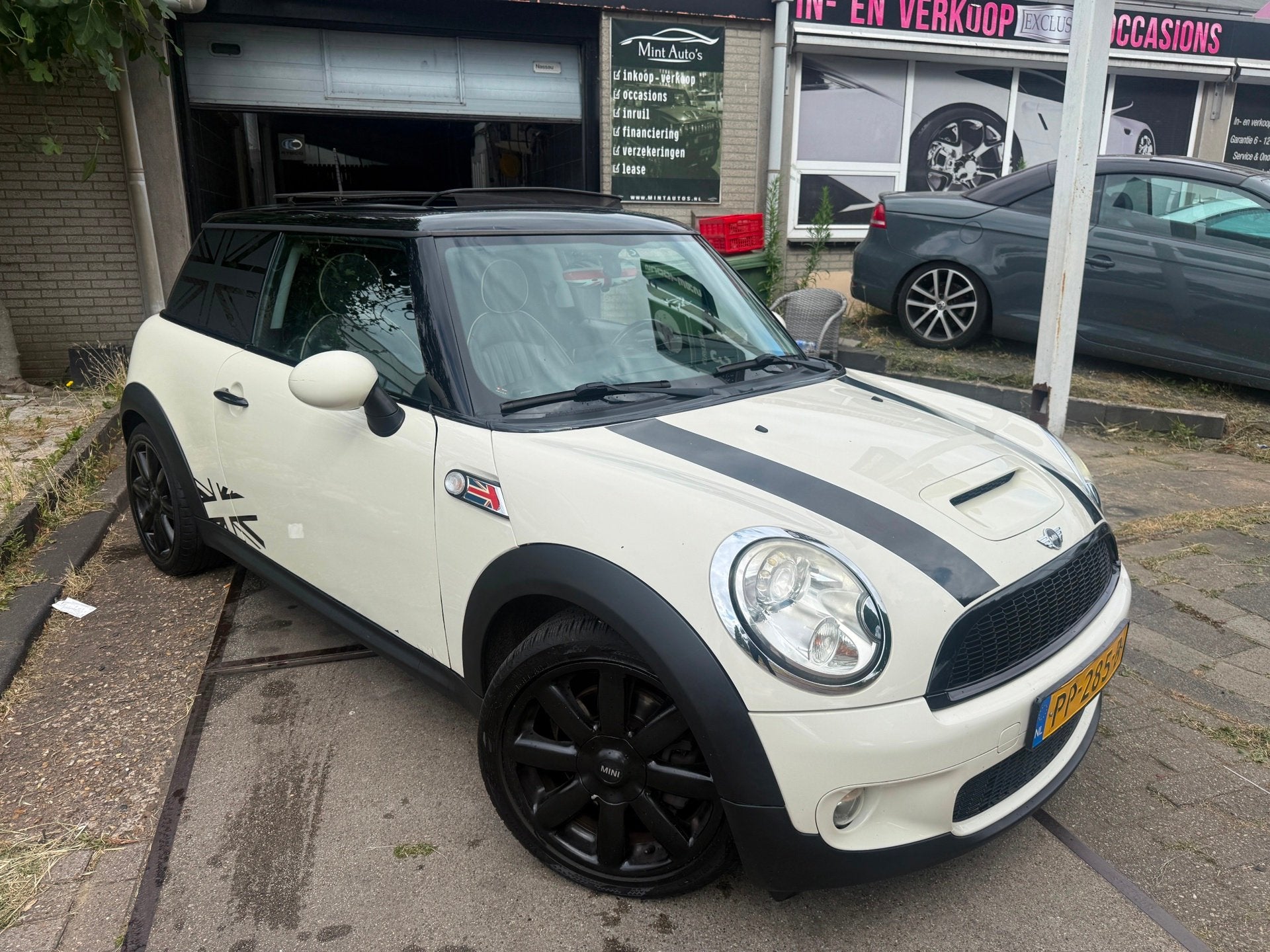 Mini 3-Deurs 1.6 Cooper S Apk/Airco/6.Bak/Pano/2.Sleutels, Auto's, Voorwielaandrijving, Gebruikt, 4 cilinders, 4 stoelen