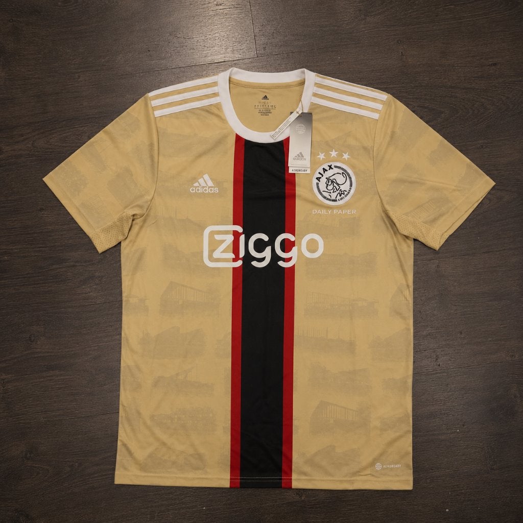 Ajax derde shirt 2022-2023 (Daily Paper) maat M (nieuw), Sport en Fitness, Maat M, Ophalen of Verzenden, Nieuw, Shirt