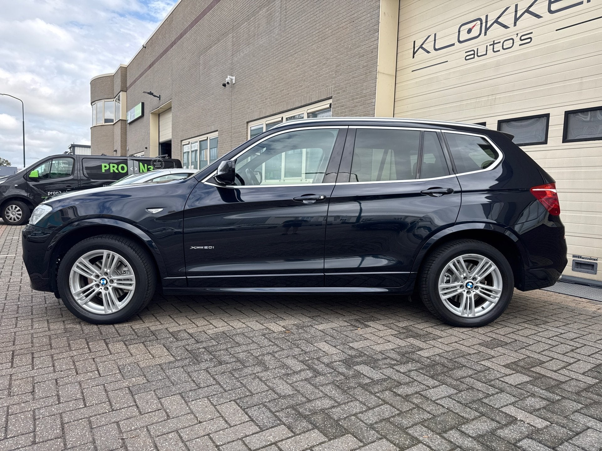Foto 8 van BMW X3 XDrive20i High Executive M sport | Groot navi | Carbo