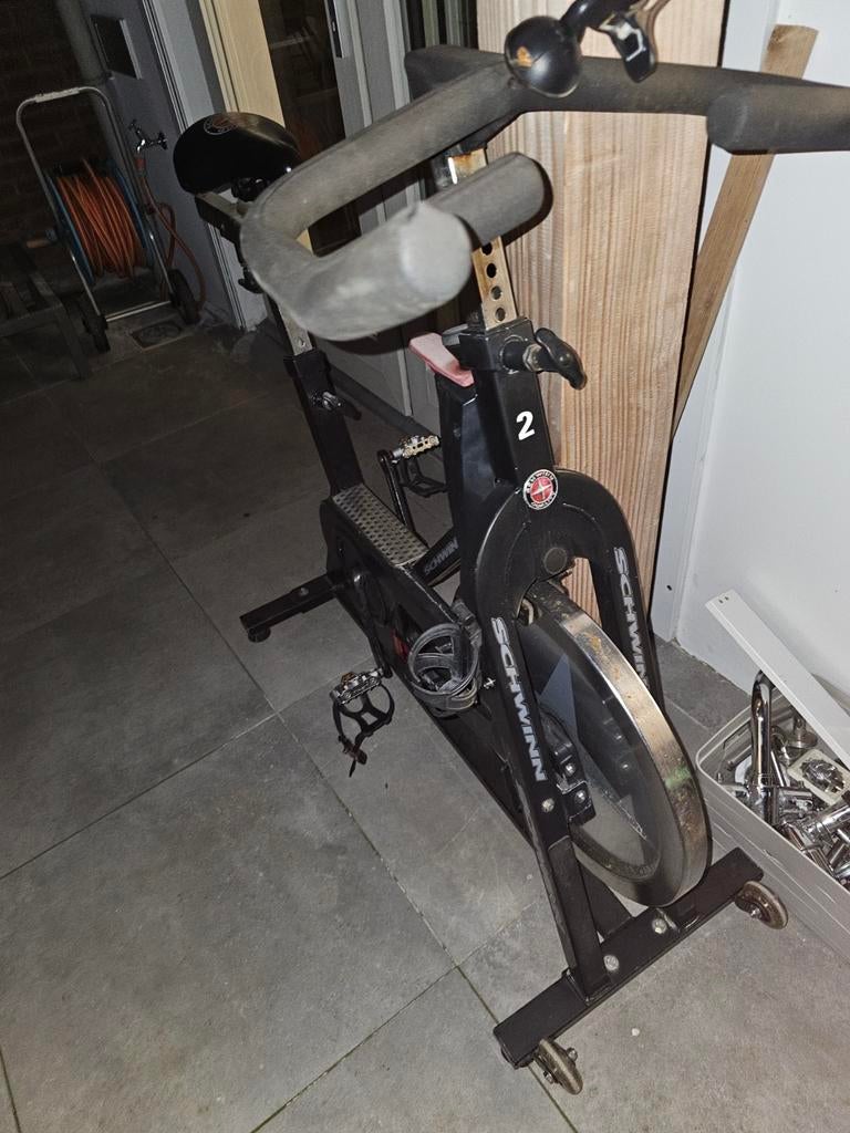Spinningfiets, Ophalen, Gebruikt, Spinningfiets