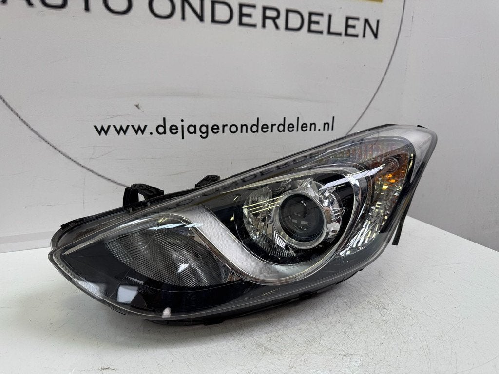 HYUNDAI I30 KOPLAMP LINKS 92101-A6060, Gebruikt, Heolleung-ro 12
06797  Seoul, Ophalen of Verzenden, Info@hyundai.com
