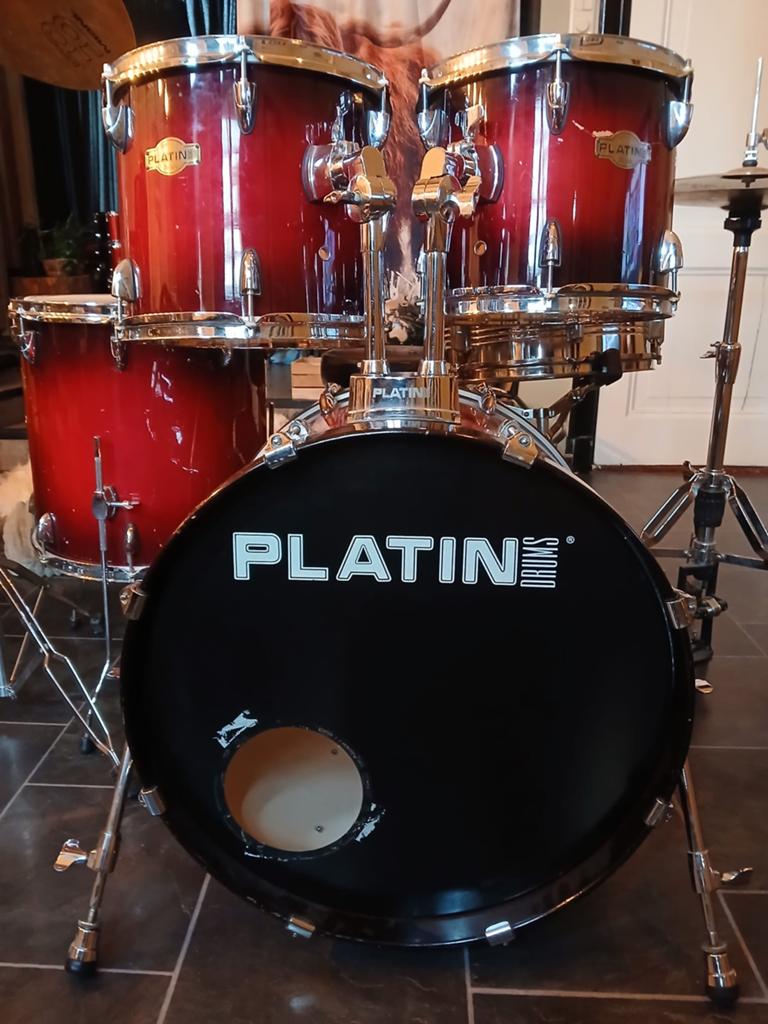 Platin drumstel compleet met Paiste en Meteor bekkens, Ophalen, Zo goed als nieuw, Overige merken