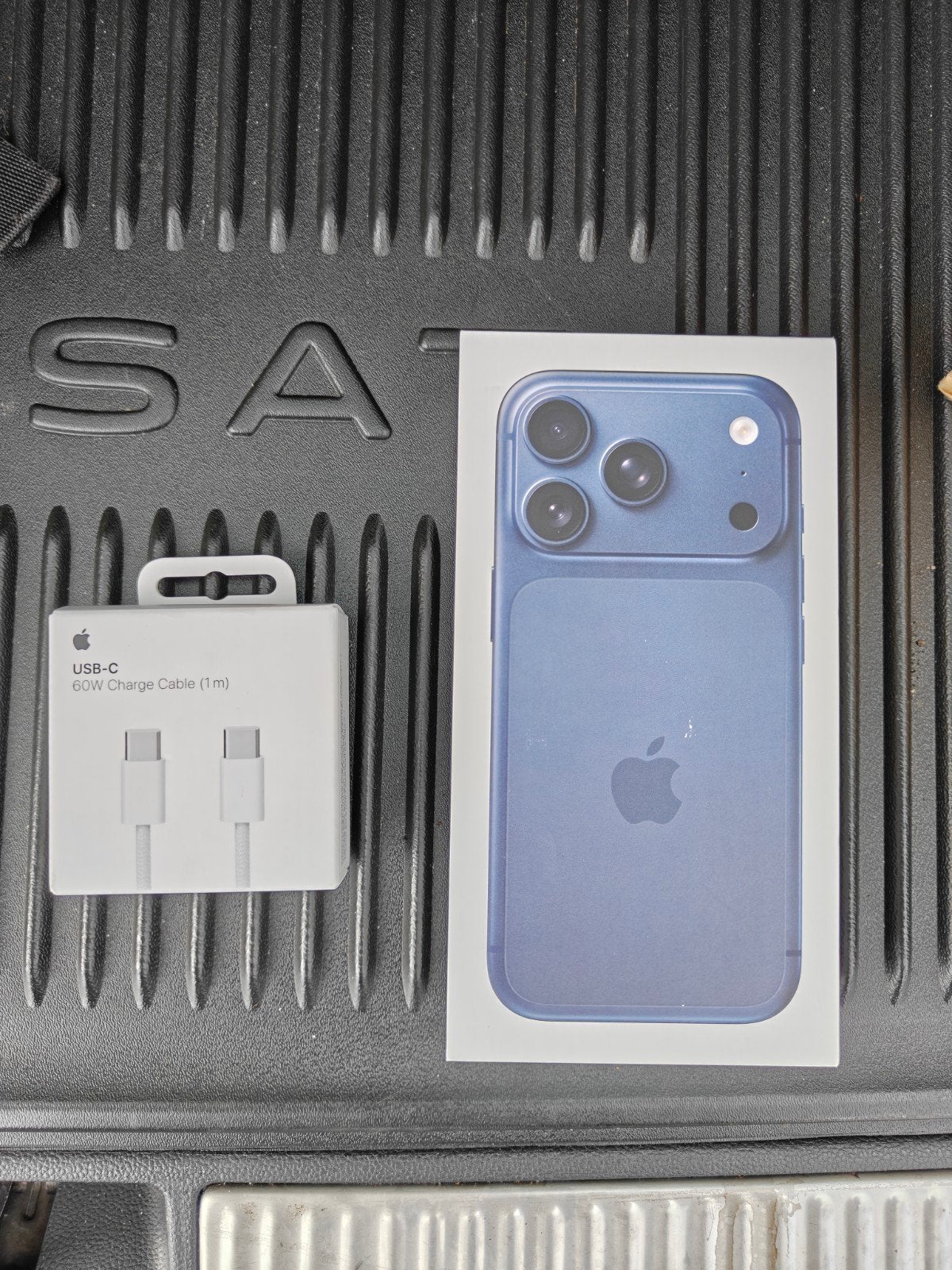 Apple iPhone 17 Pro - Deep Blue -512GB - unopened, Telecommunicatie, Mobiele telefoons | Apple iPhone, Ophalen, 512 GB, Zo goed als nieuw