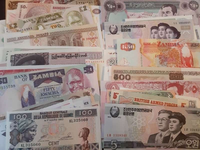 Wereld bankbiljetten lot 300 stuks UNC, Ophalen of Verzenden, Overige landen, Los biljet