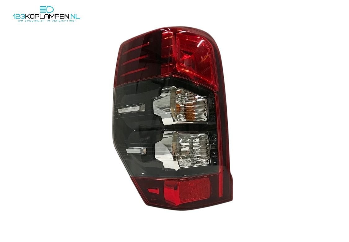 Mitsubishi L200 Facelift achterlicht links LED