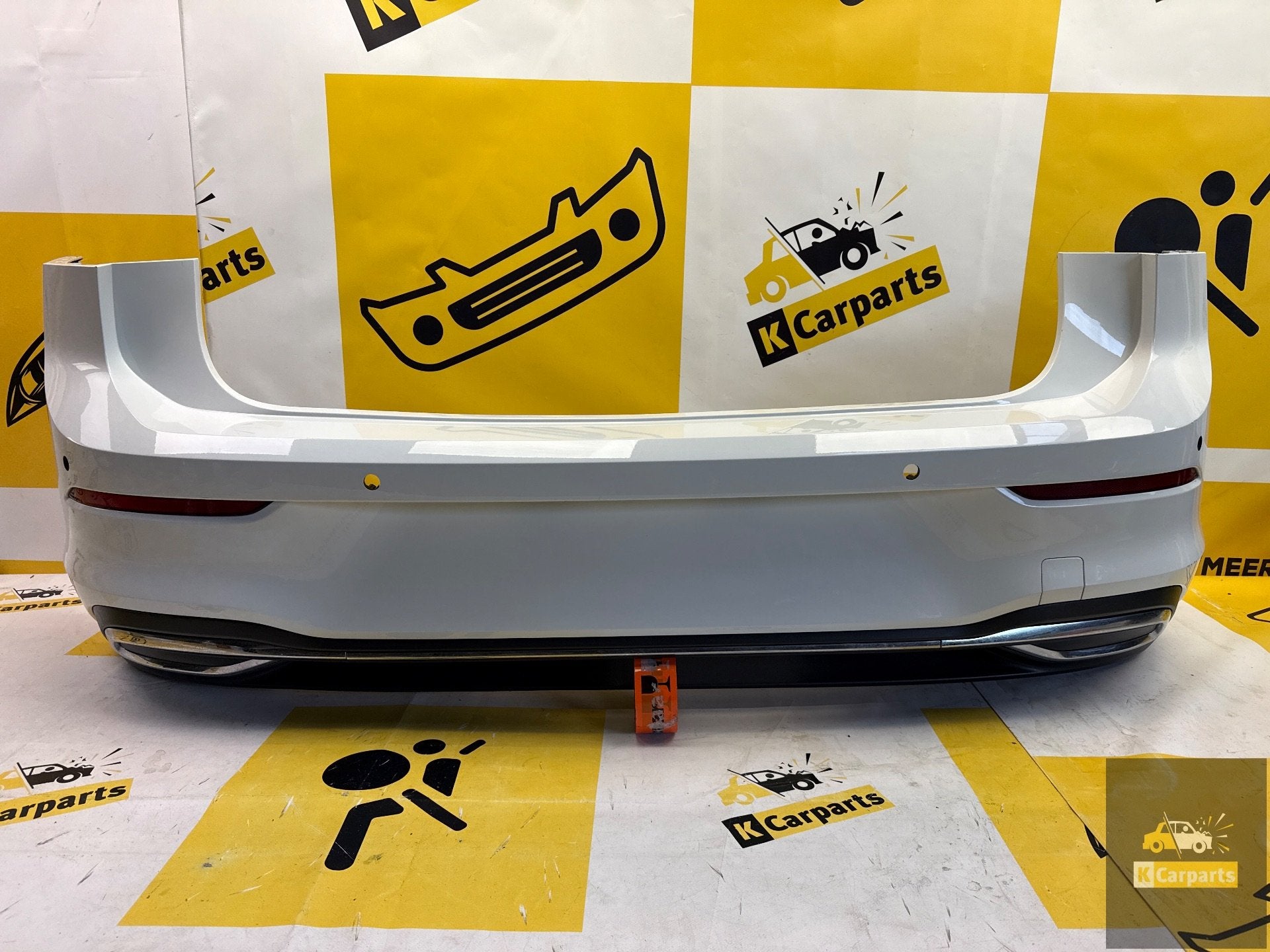 VW Golf 8 VIII Achterbumper 5H6807421C 6pdc Style Achterbump