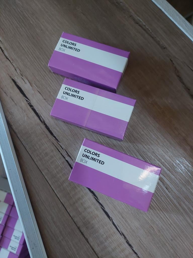 Doos met 44 Colors Unlimited minizeepjes, Ophalen of Verzenden, Nieuw, Bad & Douche