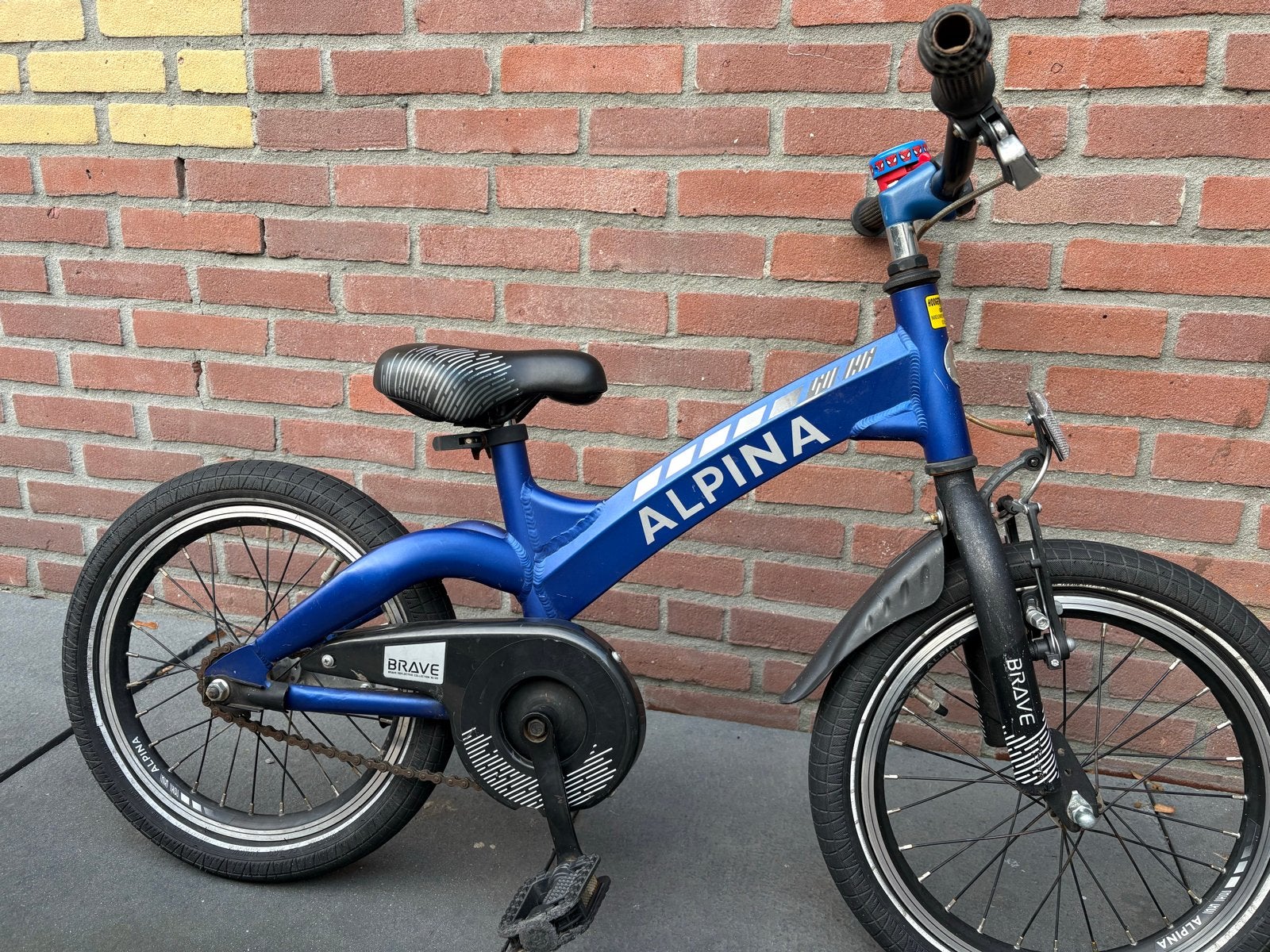 Alpina kinderfiets 16inch  - Nieuwe binnenband nodig, Ophalen, Gebruikt, Terugtraprem, 16 tot 20 inch
