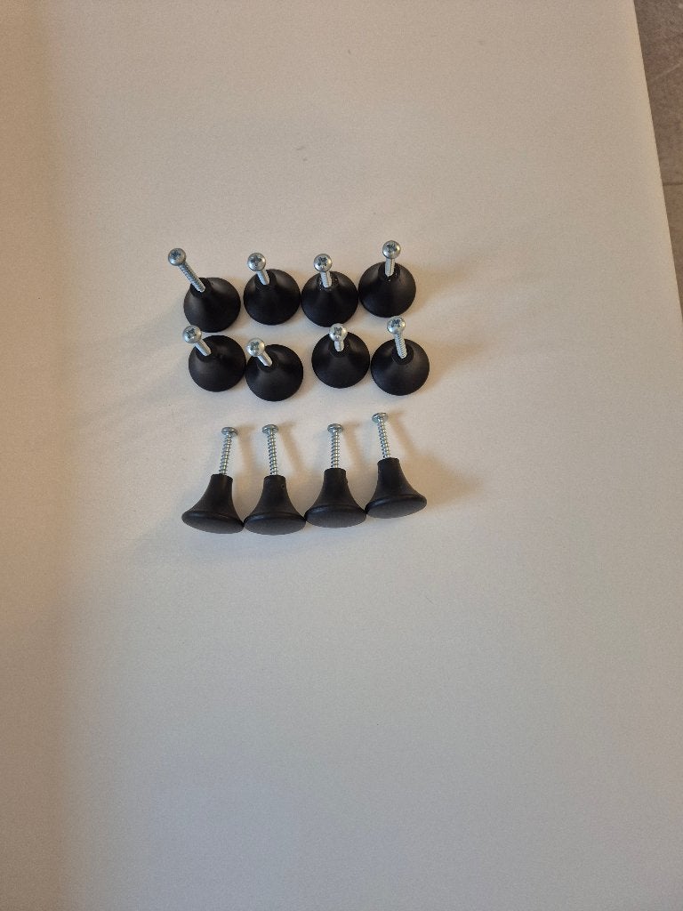 22 Knoppen , zwart (Ikea), Ophalen, Nieuw