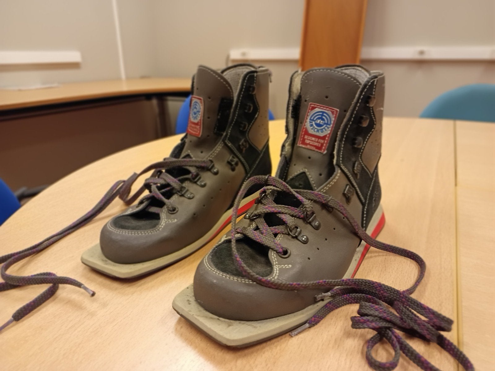 Ahg schietschoenen maat 44, Ophalen, Gebruikt