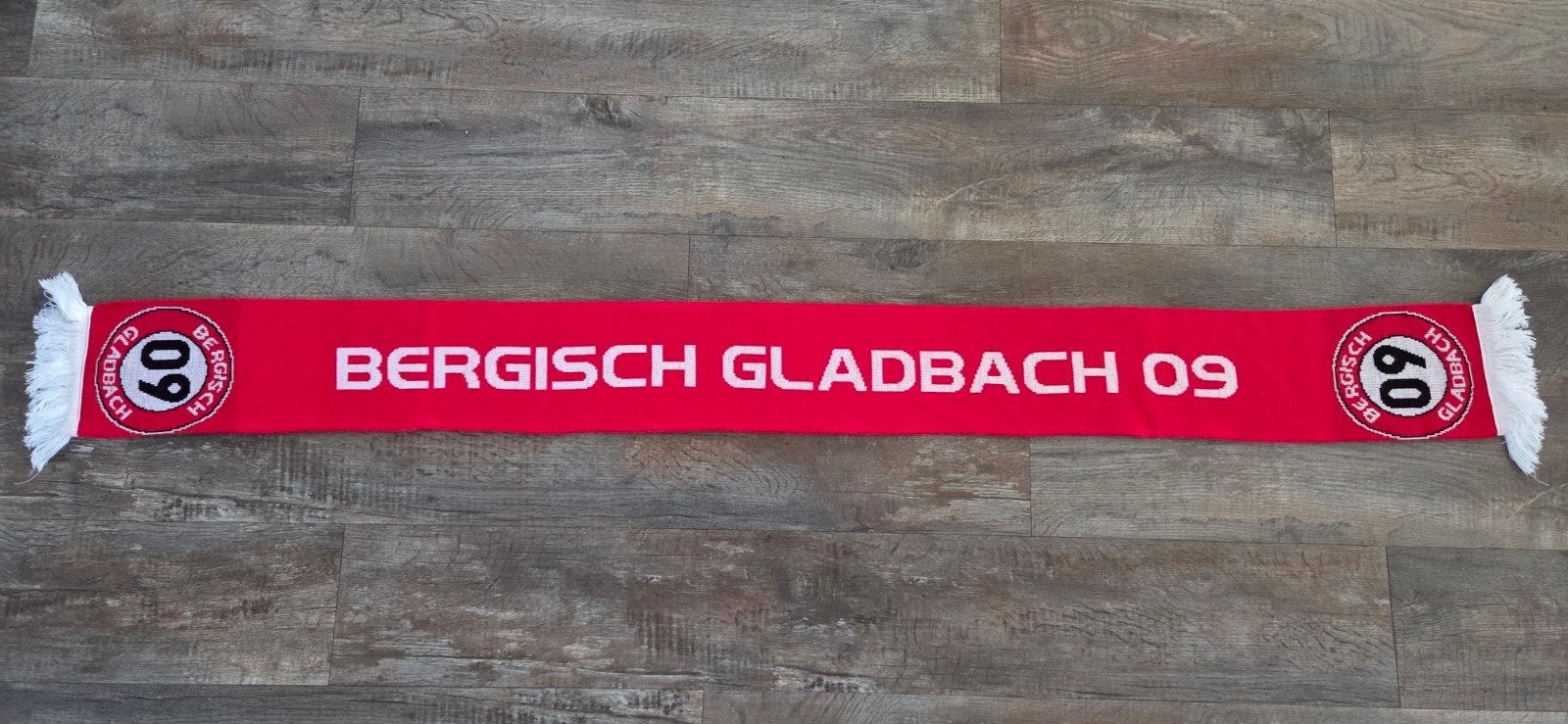 Sjaal Bergisch Gladbach 09, Ophalen of Verzenden, Zo goed als nieuw, Buitenlandse clubs, Vaantje of Sjaal