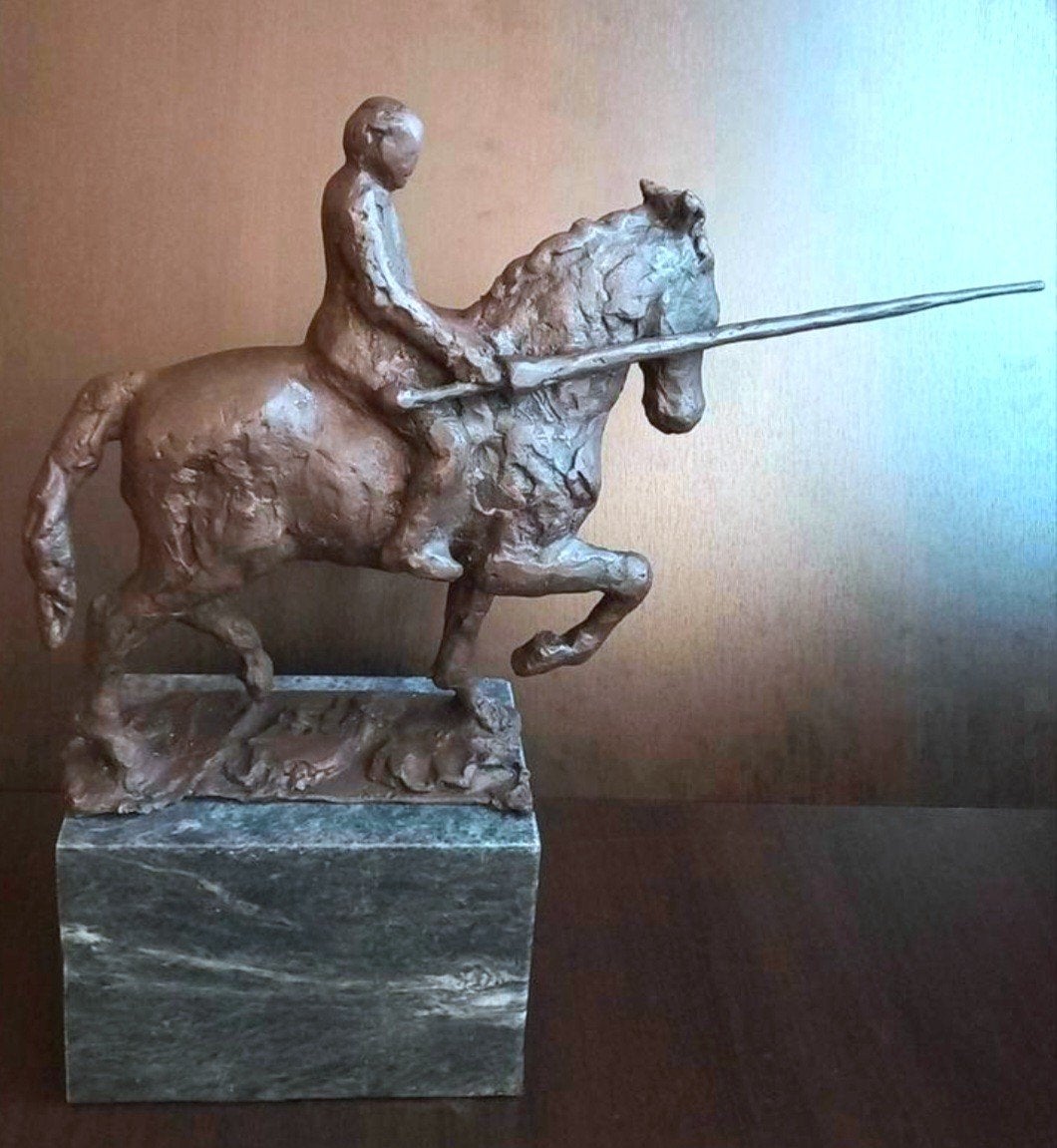 Ridder te paard met lans, brons beeld sculptuur op marmeren, Ophalen of Verzenden, Brons