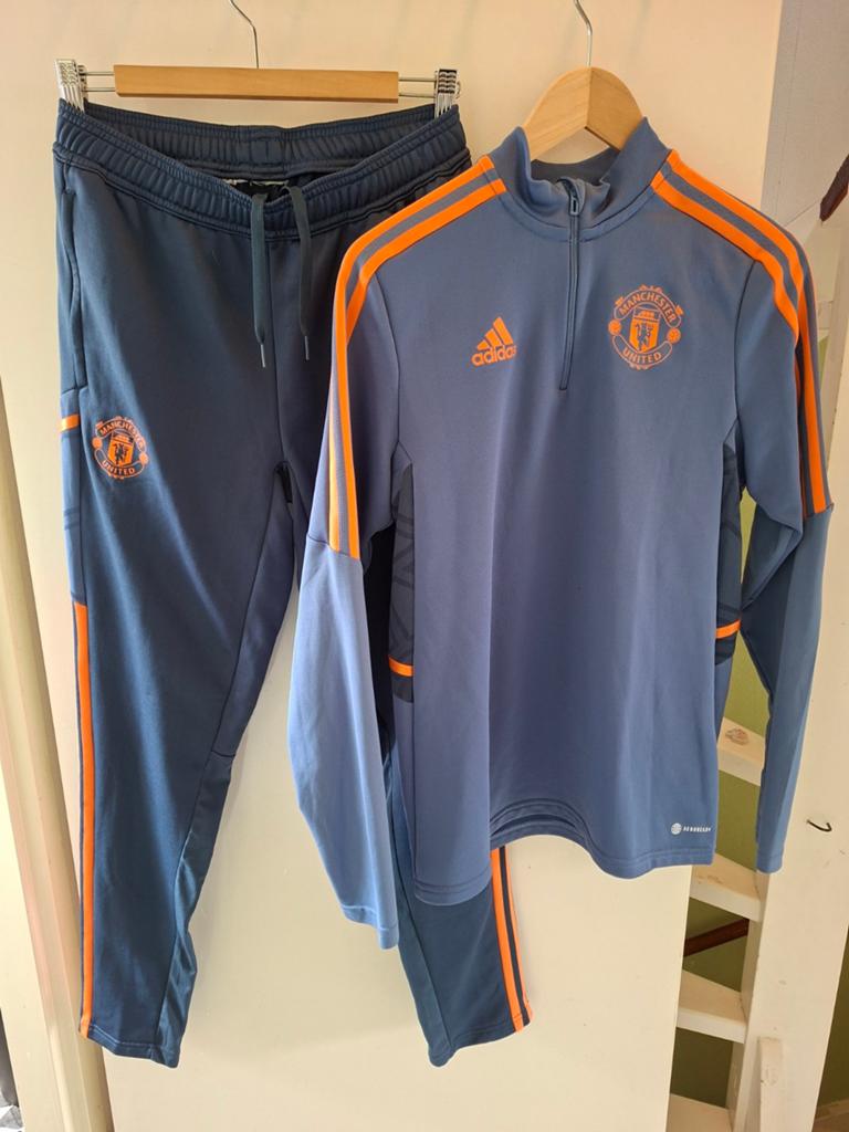 Adidas Manchester United trainingspak 176, Adidas, Jongen of Meisje, Sport- of Zwemkleding, Ophalen of Verzenden