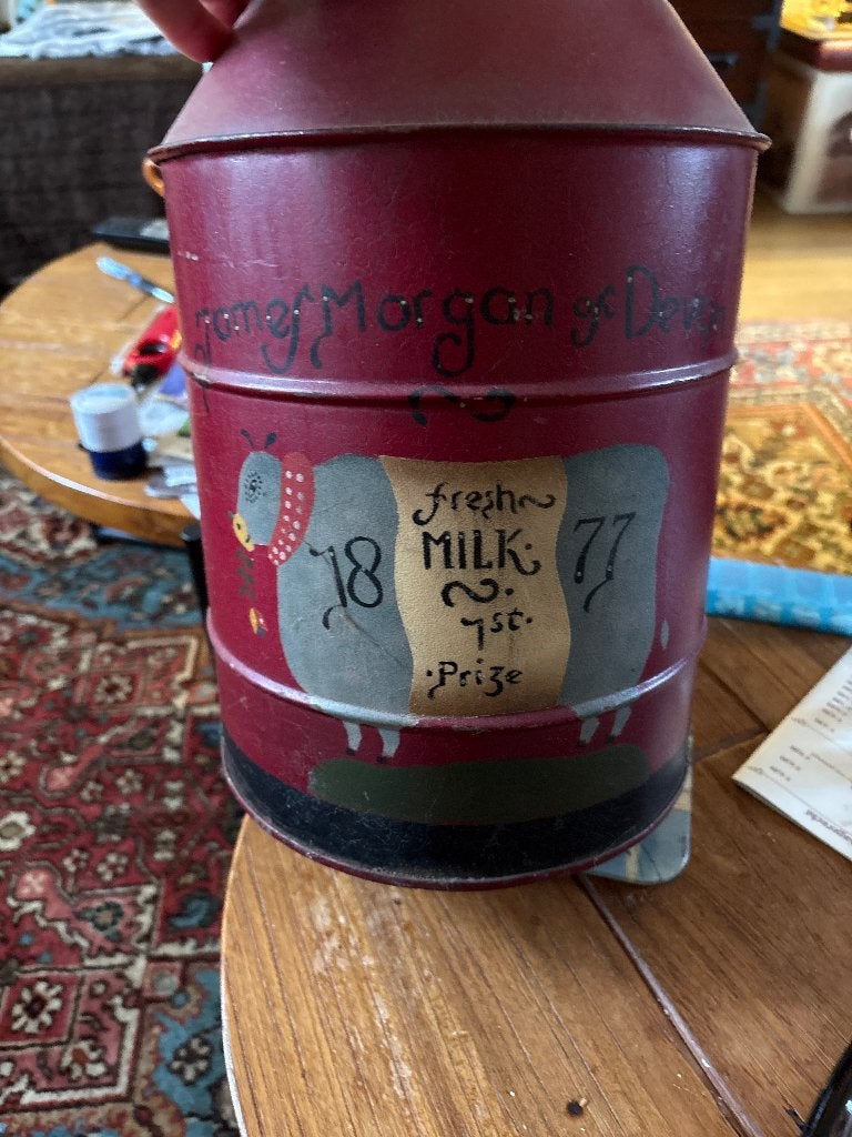 Vintage beschilderde melkbus, Ophalen