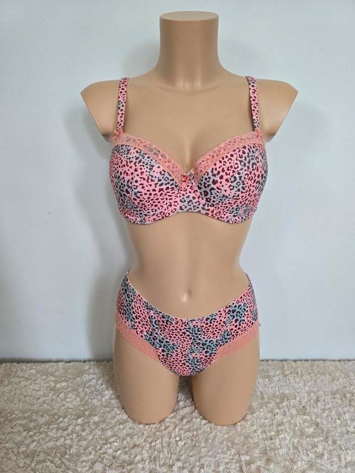 Nieuw prima donna bh livadi 75e 80e 75f 75g 80g 75h, Kleding | Dames, Ondergoed en Lingerie, ., Ophalen of Verzenden, BH, .
