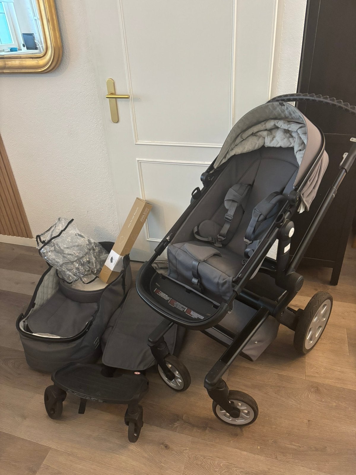 Joolz Day 2 stroller with bassinet,toddler seat & accesories, Ophalen, Zo goed als nieuw