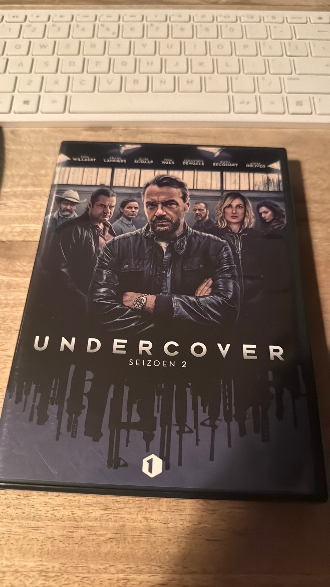 Undercover seizoen 2 dvd box Frank Lammers Tom Waes, Vanaf 12 jaar, Ophalen of Verzenden, Zo goed als nieuw, Actie en Avontuur