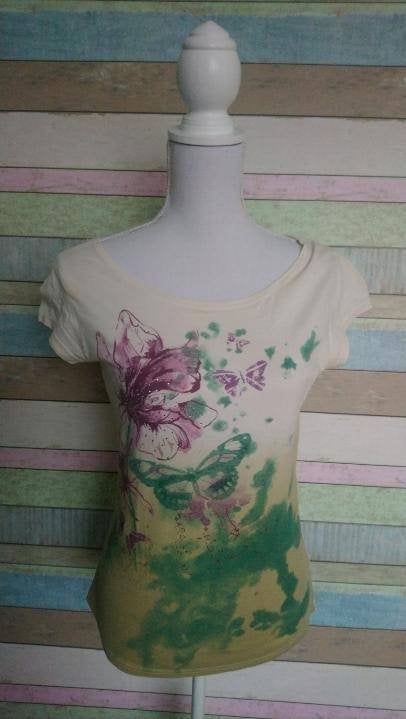 (TK04) Top korte mouwen – bloem/glitters – Clockhouse, S, Kleding | Dames, Tops, Zo goed als nieuw, Maat 38/40 (M), Korte mouw