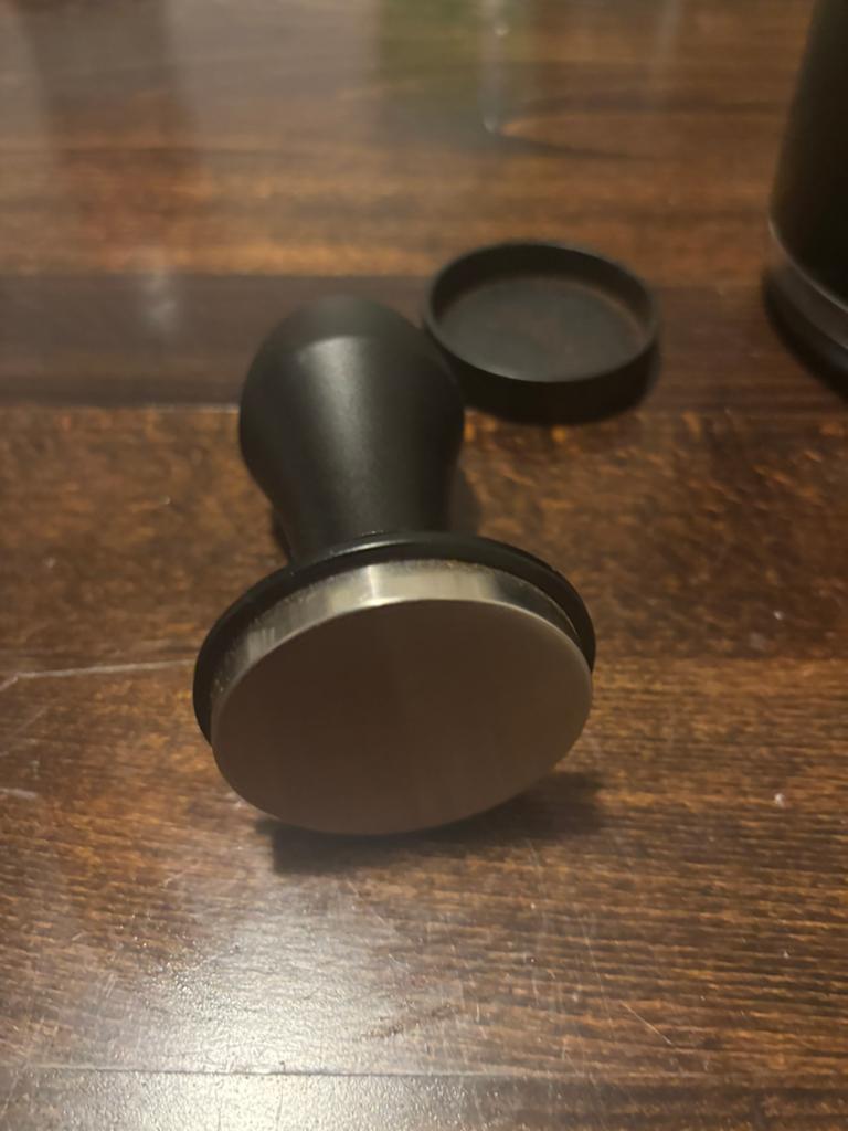 Normcore v4 tamper 53,3mm + uitklopbak, Witgoed en Apparatuur, Koffiezetapparaten, Ophalen of Verzenden, Zo goed als nieuw, Espresso apparaat